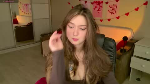 Bella online show from December 4, 6:26 am