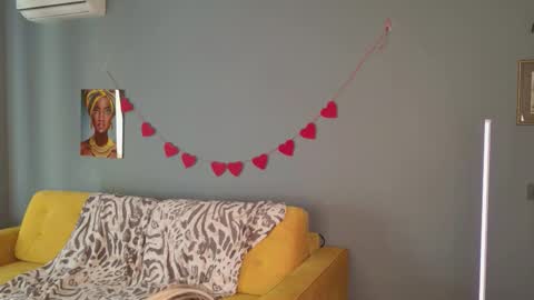 Bella online show from March 12, 6:05 am