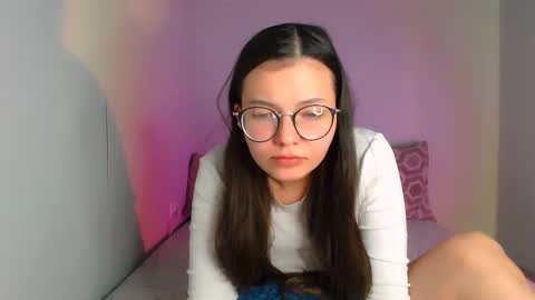 Carolyn online show from November 7, 11:31 pm