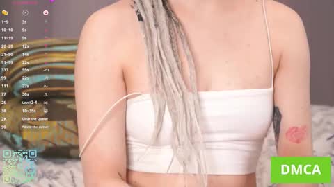 Sophie  Fav patterns 99199444press my buttons  see what happens  online show from October 23, 6:52 am