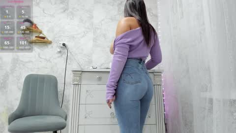 Love online show from September 17, 6:28 pm