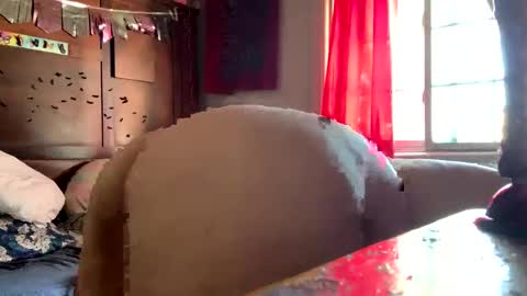 Bigtitanalslut online show from February 4, 6:33 pm