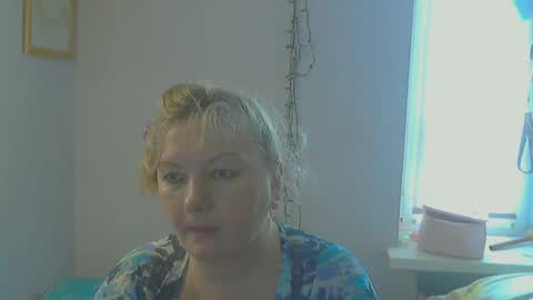 Snapshot of queen_jane8 chatting on February 11, 10:36 am queen_jane8 online show from February 11, 10:36 am