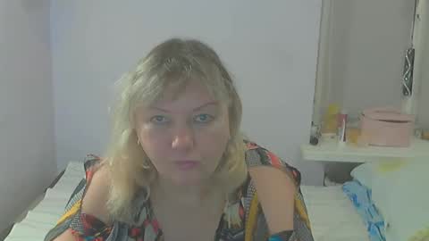 Snapshot of queen_jane8 chatting on October 11, 4:31 pm queen_jane8 online show from October 11, 4:31 pm