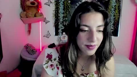 queen_natttyy online show from September 24, 1:43 pm