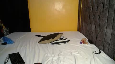 queen_sashavixen online show from November 21, 5:59 pm