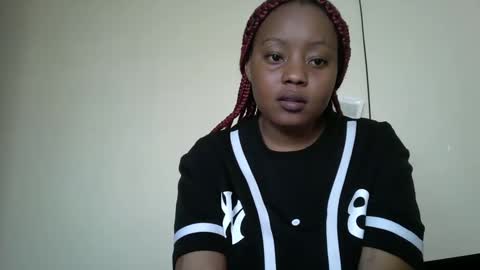 queen online show from December 2, 11:12 am