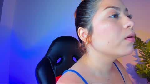 Queen online show from April 6, 6:42 pm