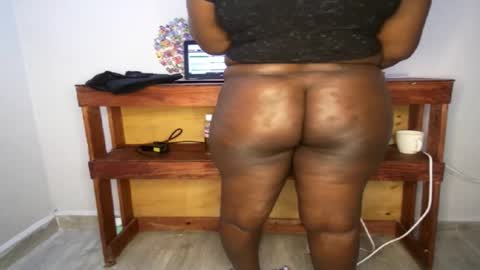 Nina online show from January 12, 6:57 pm