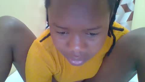 queenleona61 online show from March 14, 12:50 pm