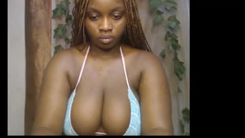 Zoey online show from April 11, 9:02 am