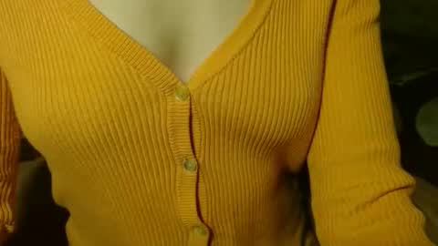 queenoftenderness online show from April 14, 7:03 pm