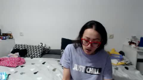 queensofiaqueen online show from May 30, 7:50 am