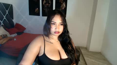queensquirt31 online show from June 4, 5:12 am