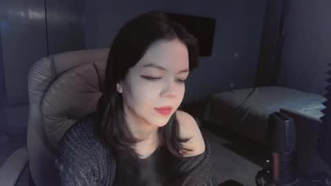 quietluxury online show from April 17, 1:13 pm