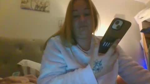 qweenofspades online show from November 2, 8:23 pm