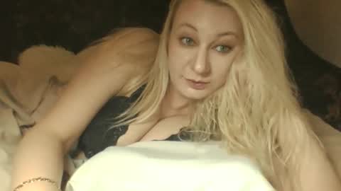 qwertyui online show from February 12, 2:24 am