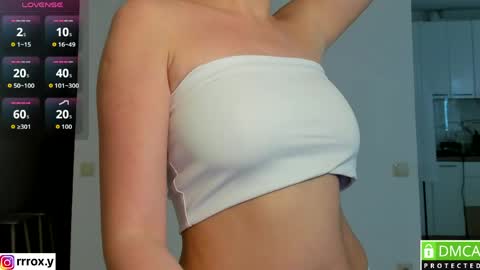 r00xvel online show from April 14, 6:35 am