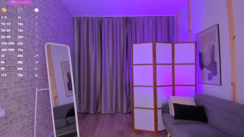 Rachel Kelly online show from December 18, 10:46 pm