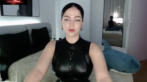 Snapshot of rachelcamp chatting on September 24, 7:35 pm Call me Miss. online show from September 24, 7:35 pm