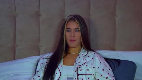 RachellSimpson online show from September 9, 7:02 pm