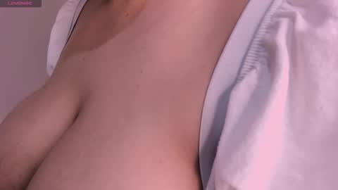 REY online show from March 23, 10:27 pm