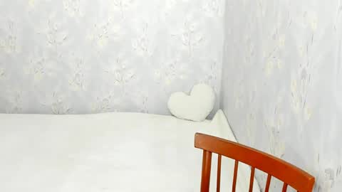 rainbowladyy online show from April 23, 6:10 am