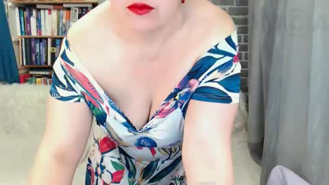 rainbowladyy online show from November 26, 2:34 am