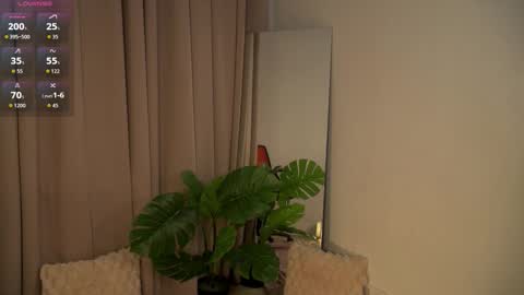 Darcy online show from November 29, 5:39 pm