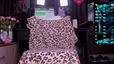 Laura online show from September 15, 2:42 am