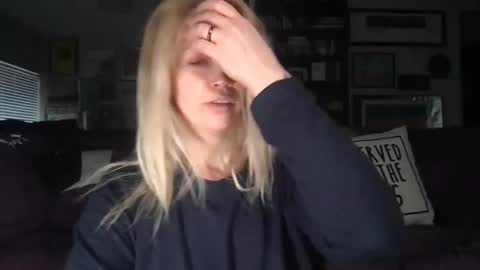 Randii online show from February 19, 3:27 pm