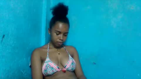 rasoelysca online show from December 4, 5:35 pm