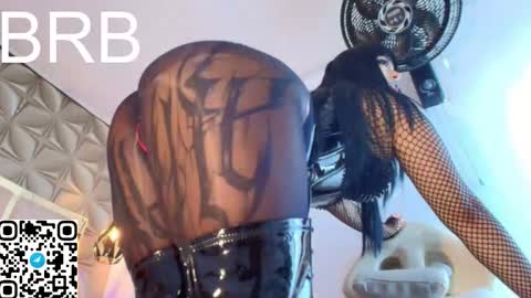   online show from December 19, 11:24 am