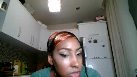 ravenbby online show from May 6, 11:20 pm