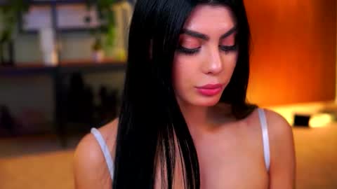 Lav online show from December 20, 7:29 pm