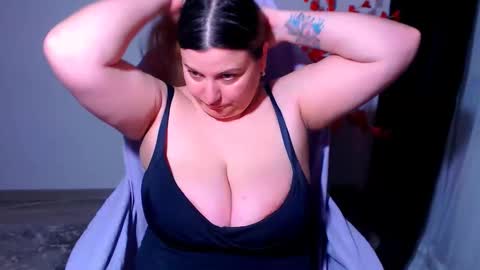 Raven online show from April 18, 10:29 am