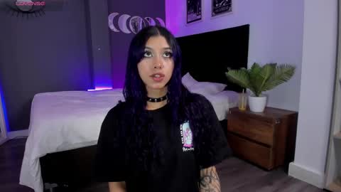 Raven Witch online show from February 27, 9:14 pm