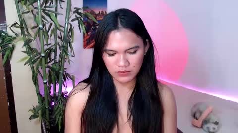 Snapshot of ready2care4youbabe chatting on February 25, 12:27 pm Beth online show from February 25, 12:27 pm