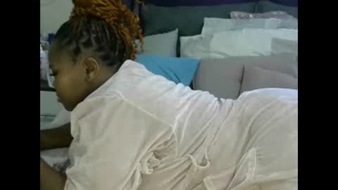 REAL1SWEETHEART online show from February 20, 8:38 am