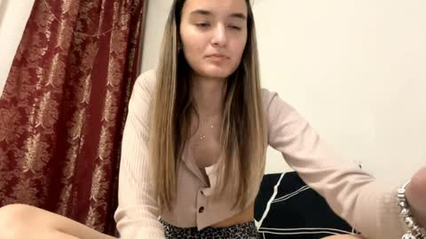 Risa online show from March 31, 3:23 pm