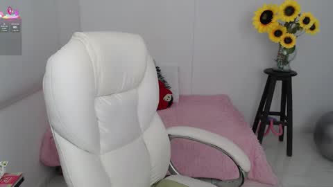 REBECA online show from September 22, 1:31 pm