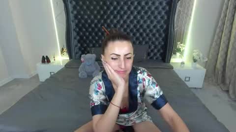 rebecca_diamonds online show from October 30, 6:49 am