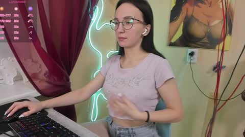 rebecca_kisa online show from December 19, 9:51 am