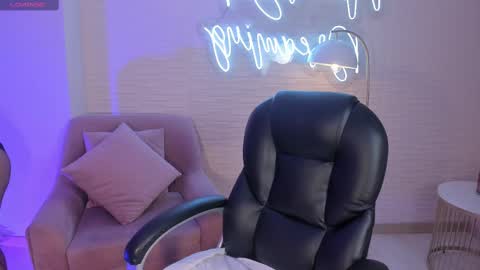 Rebe online show from March 10, 12:18 am