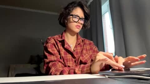 Rebecca online show from October 19, 12:07 pm