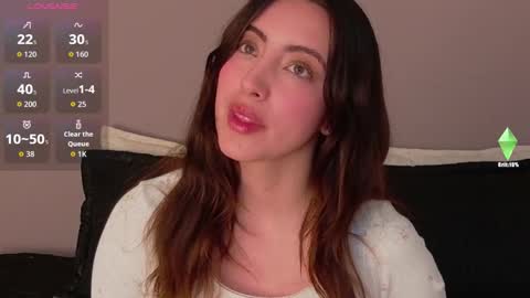 Snapshot of rebeccawhite_meow chatting on October 9, 5:00 am rebeccawhite_meow online show from October 9, 5:00 am