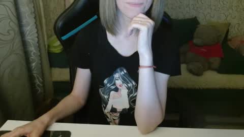 RebesaOlset online show from October 3, 4:12 pm