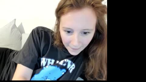 Lolanaturalred online show from February 1, 4:44 pm