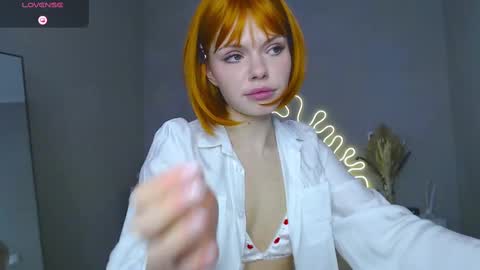 red__candy online show from February 19, 12:44 pm