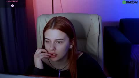 red__dizzy online show from March 18, 6:57 pm